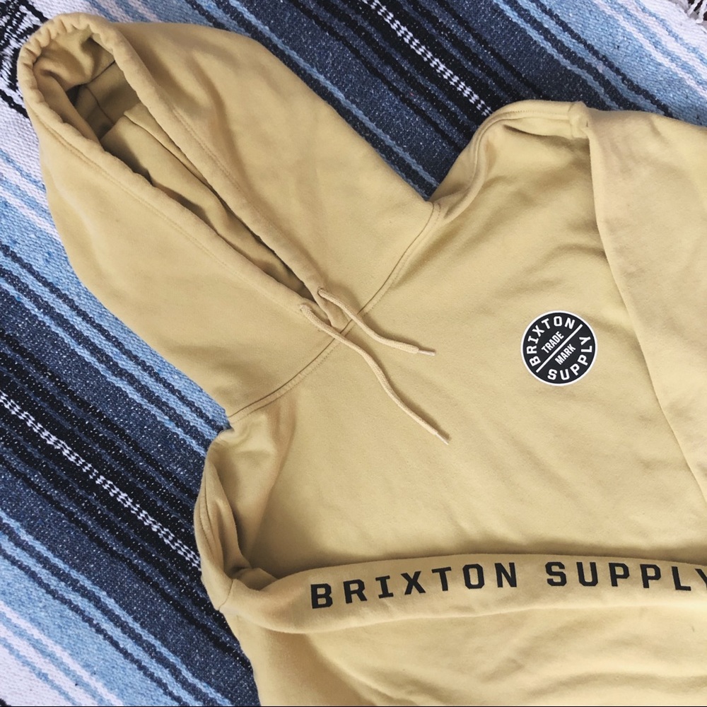 BRIXTON Hoodie Size L
